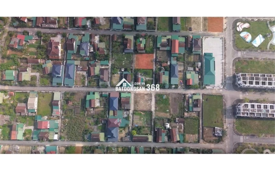 Nhiều người âm thầm gom nền quanh ROX – vì sao?